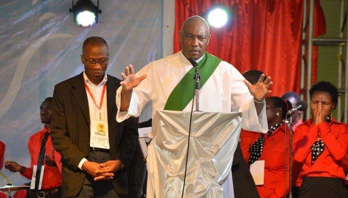 deacon-praying-for-the-out-pouring-of-the-holy-spirit-in-africa