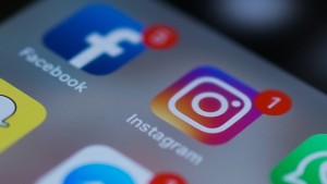 Instagram is rolling out a feature that will notify users when their comments may contain harmful content before others see them